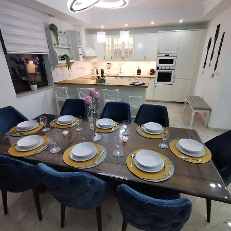 Villa Luxury Sara With Jacuzzi In Malinska *