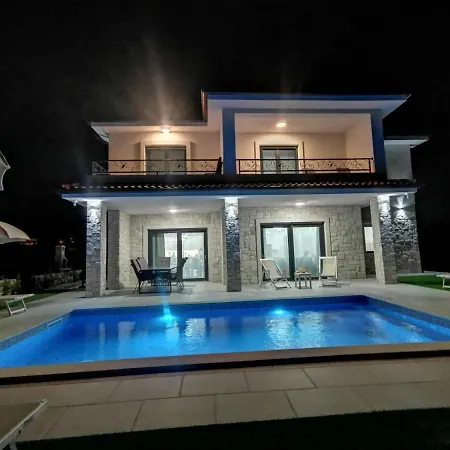 Luxury Sara With Jacuzzi In Malinska * Sveti Ivan