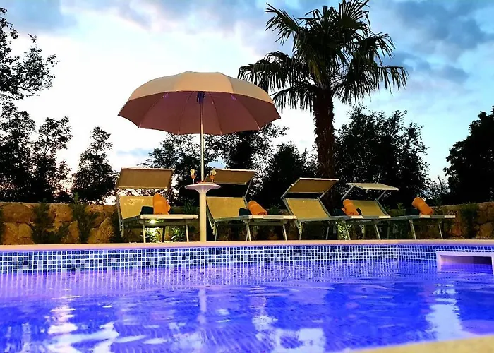 Luxury Sara With Jacuzzi In Malinska * Sveti Ivan (Krk)