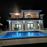 Luxury Sara With Jacuzzi In Malinska * Sveti Ivan (Krk)